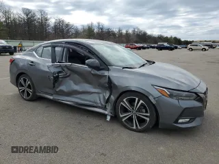 2020 Nissan Sentra SR z VIN 3N1AB8DV3LY236805, wystawiony jako Copart lot #53270025 z przebiegiem 31 428 mil mil oraz Szkoda całkowita • Salvage title. Historia ofert i sprzedaży dostępna na DreamBid. Obrazek 4.