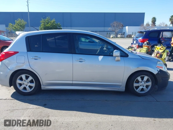 2010 Nissan Versa S with VIN 3N1BC1CP2AL377564, listed as a IAAI auction lot 41383636 with 200,798 mi miles and . Bid and sale history available at DreamBid. Image 14.