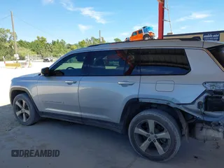 2022 Jeep Grand Cherokee Limited z VIN 1C4RJJBG1N8521340, wystawiony jako IAAI lot #41854441 z przebiegiem 58 354 mil mil oraz . Historia ofert i sprzedaży dostępna na DreamBid. Obrazek 15.