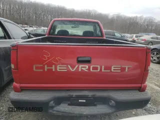1998 Chevrolet S-10 with VIN 1GCCS144GWK148476, listed as a Copart auction lot 48180025 with 0 mi miles and Salvage Title. Bid and sale history available at carsss.com. Image 10.