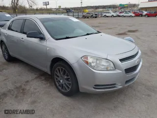 2008 Chevrolet Malibu LS w/1LS with VIN 1G1ZG57B08F250962, listed as a IAAI auction lot 41855952 with 136,589 mi miles. Bid and sale history available at carsss.com. Image 1.