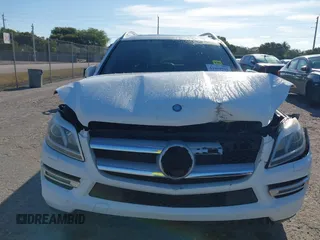 2014 Mercedes-Benz GL-Class GL 450 with VIN 4JGDF7CE1EA387056, listed as a IAAI auction lot 41899945 with 126,842 mi miles. Bid and sale history available at carsss.com. Image 6.