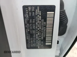 2016 Hyundai Genesis 3.8L with VIN KMHGN4JE9GU139205, listed as a Copart auction lot 73884994 with 0 mi miles and Non Repairable. Bid and sale history available at carsss.com. Image 13.