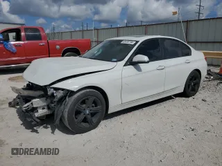 2015 BMW 3 Series 328d z VIN WBA3D3C5XFK158298, wystawiony jako Copart lot #60430794 z przebiegiem 116 356 mil mil oraz Szkoda całkowita • Salvage title. Historia ofert i sprzedaży dostępna na DreamBid. Obrazek 1.