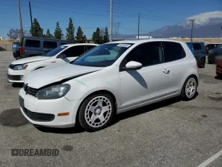 2010 Volkswagen Golf with VIN WVWAB7AJ2AW402146, listed as a Copart auction lot 49284455 with 195,553 mi miles and Salvage title. Bid and sale history available at DreamBid. Image 1.