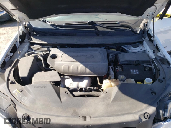 2020 Jeep Cherokee Latitude Plus with VIN 1C4PJLLBXLD620586, listed as a Copart auction lot 75243874 with 98,319 mi miles and Salvage title. Bid and sale history available at DreamBid. Image 13.