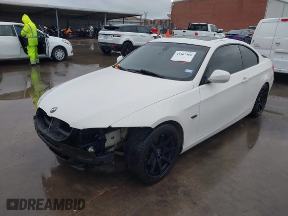 2010 BMW 3 Series 328i with VIN WBAWB3C57AP138864, listed as a IAAI auction lot 41507300 with 129,657 mi miles. Bid and sale history available at carsss.com. Image 19.
