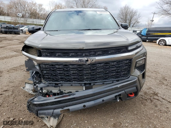 2024 Chevrolet Traverse AWD Z71 with VIN 1GNEVJKS8RJ187871, listed as a Copart auction lot 79064294 with 3,866 mi miles and Salvage Title. Bid and sale history available at carsss.com. Image 5.