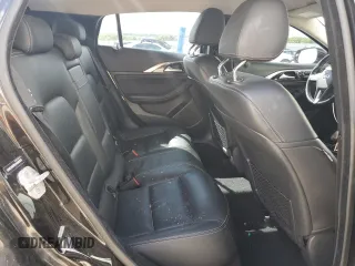 2018 Infiniti QX30 Premium with VIN SJKCH5CR2JA050226, listed as a Copart auction lot 58978595 with 82,280 mi miles and Salvage title. Bid and sale history available at DreamBid. Image 11.