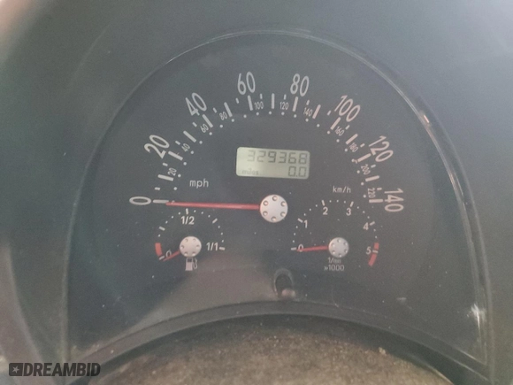 2001 Volkswagen New Beetle GLS with VIN 3VWCP21CX1M462932, listed as a Copart auction lot 41890785 with NaN miles and Salvage Title. Bid and sale history available at carsss.com. Image 9.