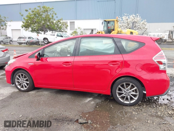2016 Toyota Prius v Two with VIN JTDZN3EU8GJ041518, listed as a IAAI auction lot 41916830 with 106,526 mi miles. Bid and sale history available at carsss.com. Image 14.