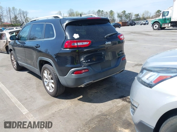 2015 Jeep Cherokee Limited with VIN 1C4PJMDS9FW711040, listed as a IAAI auction lot 41904050 with 137,742 mi miles. Bid and sale history available at carsss.com. Image 3.