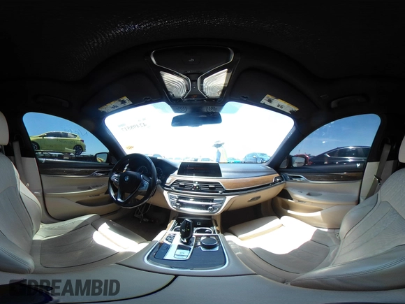 2016 BMW 7 Series 740i с VIN WBA7E2C50GG504050, выставлен на аукционе IAAI как лот 42498517 с пробегом 79 427 миль миль и . История ставок и продаж доступна на DreamBid. Изображение 18.