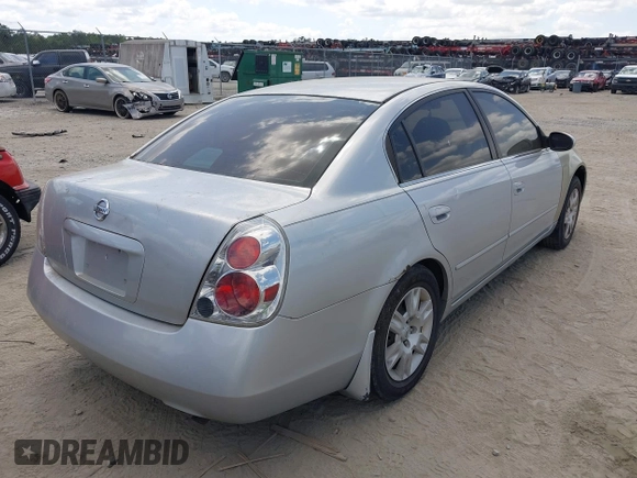 2005 Nissan Altima 2.5 S with VIN 1N4AL11E65C269739, listed as a IAAI auction lot 42051794 with 174,919 mi miles. Bid and sale history available at carsss.com. Image 4.