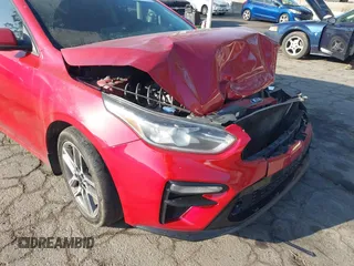 2019 Kia Forte S with VIN 3KPF34ADXKE025881, listed as a IAAI auction lot 41181529 with 190,736 mi miles and . Bid and sale history available at carsss.com. Image 17.