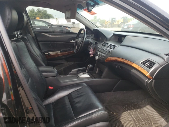 2011 Honda Accord EX-L с VIN 1HGCP3F80BA002854, выставлен на аукционе Copart как лот 61241825 с пробегом Не указан миль и Списание • Salvage title. История ставок и продаж доступна на DreamBid. Изображение 7.