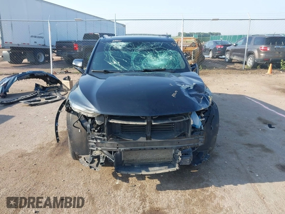 2019 Chevrolet Blazer RS with VIN 3GNKBJRS2KS684565, listed as a IAAI auction lot 42408265 with 117,019 mi miles and . Bid and sale history available at DreamBid. Image 13.