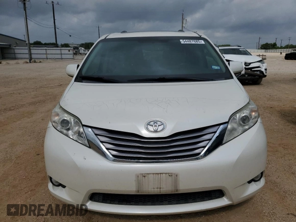 2017 Toyota Sienna XLE Auto Access Seat with VIN 5TDYZ3DC3HS826798, listed as a Copart auction lot 54487685 with 88,584 mi miles and Salvage Title. Bid and sale history available at DreamBid. Image 5.