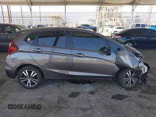 2019 Honda Fit EX с VIN 3HGGK5H88KM719594, выставлен на аукционе IAAI как лот 42348016 с пробегом 37 771 миль миль и . История ставок и продаж доступна на DreamBid. Изображение 13.