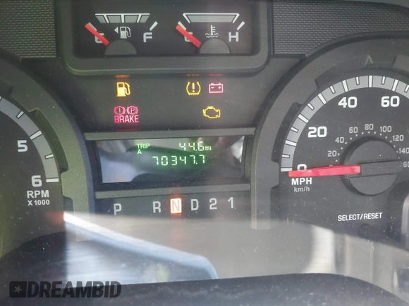 2009 Ford Econoline Cargo Commercial with VIN 1FTNE14W89DA80617, listed as a IAAI auction lot 42082273 with 70,347 mi miles and . Bid and sale history available at DreamBid. Image 7.