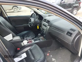 2012 Ford Fusion SEL with VIN 3FAHP0JG9CR207829, listed as a IAAI auction lot 42024719 with 180,501 mi miles. Bid and sale history available at carsss.com. Image 5.