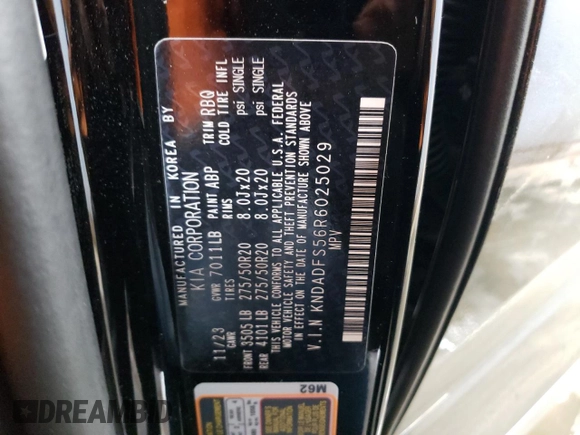 2024 Kia EV9 Land with VIN KNDADFS56R6025029, listed as a Copart auction lot 77346754 with 829 mi miles and Salvage Title. Bid and sale history available at carsss.com. Image 13.