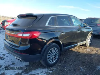 2016 Lincoln MKX Select with VIN 2LMTJ8KR5GBL55338, listed as a IAAI auction lot 41431389 with 93,181 mi miles. Bid and sale history available at carsss.com. Image 4.