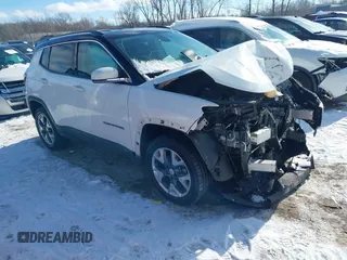 2020 Jeep Compass Limited with VIN 3C4NJDCB6LT146319, listed as a IAAI auction lot 41307313 with 88,894 mi miles. Bid and sale history available at carsss.com. Image 1.