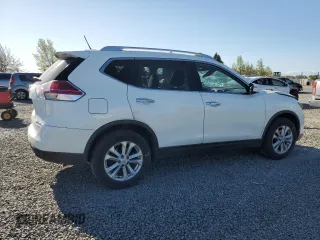 2016 Nissan Rogue SV z VIN KNMAT2MV7GP708227, wystawiony jako Copart lot #54054605 z przebiegiem 180 530 mil mil oraz Szkoda całkowita • Salvage title. Historia ofert i sprzedaży dostępna na DreamBid. Obrazek 3.