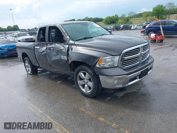 2015 Ram 1500 Outdoorsman z VIN 1C6RR7GM7FS720009, wystawiony jako IAAI lot #42551644 z przebiegiem 67 261 mil mil oraz . Historia ofert i sprzedaży dostępna na DreamBid. Obrazek 1.