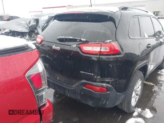 2017 Jeep Cherokee Sport with VIN 1C4PJMAB3HW599844, listed as a IAAI auction lot 41612508 with 112,237 mi miles. Bid and sale history available at carsss.com. Image 16.