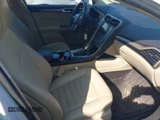2016 Ford Fusion SE with VIN 3FA6P0HD2GR375515, listed as a IAAI auction lot 42156486 with 79,920 mi miles and . Bid and sale history available at DreamBid. Image 5.
