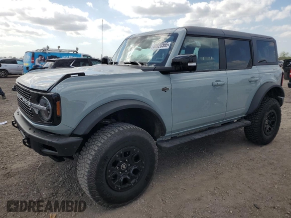 2021 Ford Bronco with VIN 1FMEE5DP0MLB08033, listed as a Copart auction lot 48920565 with 37,577 mi miles and Salvage Title. Bid and sale history available at DreamBid. Image 1.