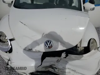 2007 Volkswagen Beetle Triple White with VIN 3VWFF31Y07M417301, listed as a Copart auction lot 53110605 with Not Provided miles and Salvage Title. Bid and sale history available at DreamBid. Image 12.