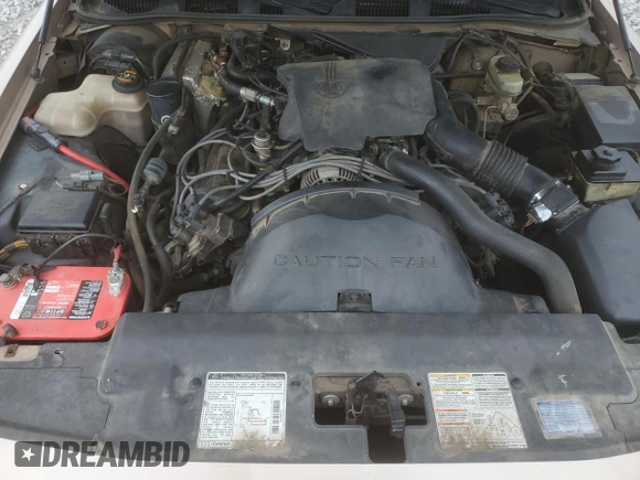 1996 Mercury Grand Marquis GS with VIN 2MELM74W8TX673695, listed as a Copart auction lot 44953635 with 271,807 mi miles and Salvage Title. Bid and sale history available at DreamBid. Image 12.