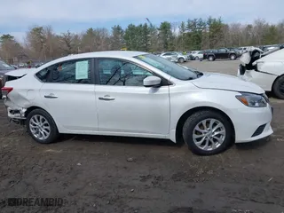 2019 Nissan Sentra SR with VIN 3N1AB7AP3KY380708, listed as a IAAI auction lot 41846673 with 35,440 mi miles. Bid and sale history available at carsss.com. Image 13.
