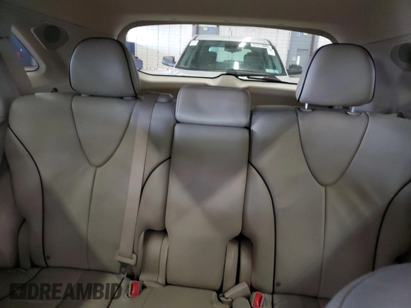 2010 Toyota Venza z VIN 4T3BK3BB7AU028510, wystawiony jako Copart lot #57777535 z przebiegiem 180 343 mil mil oraz Czysty tytuł • Clean title. Historia ofert i sprzedaży dostępna na DreamBid. Obrazek 10.