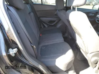 2019 Chevrolet Trax LS with VIN 3GNCJNSB2KL290910, listed as a Copart auction lot 76726814 with 102,053 mi miles and Salvage Title. Bid and sale history available at carsss.com. Image 11.