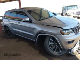 2019 Jeep Grand Cherokee Upland with VIN 1C4RJFAG9KC565951, listed as a IAAI auction lot 42009440 with 93,833 mi miles. Bid and sale history available at carsss.com. Image 1.