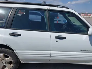 2001 Subaru Forester S w/Premium Pkg with VIN JF1SF65651H712410, listed as a IAAI auction lot 41782201 with 148,966 mi miles. Bid and sale history available at carsss.com. Image 14.