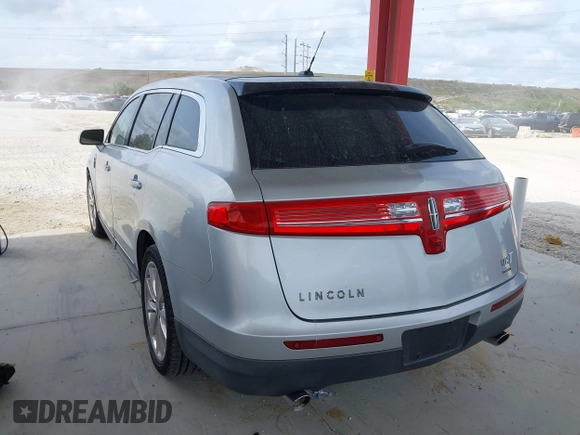 2010 Lincoln MKT EcoBoost with VIN 2LMHJ5AT0ABJ22556, listed as a IAAI auction lot 42189740 with 136,906 mi miles and . Bid and sale history available at DreamBid. Image 3.