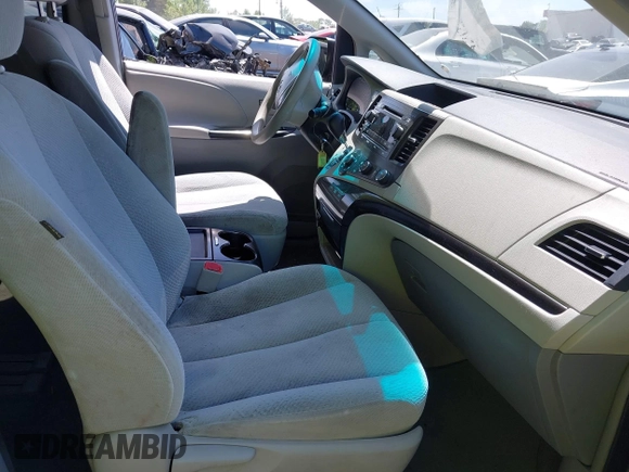 2011 Toyota Sienna LE AAS with VIN 5TDKK3DC3BS015911, listed as a IAAI auction lot 42025041 with 361,279 mi miles and . Bid and sale history available at DreamBid. Image 5.