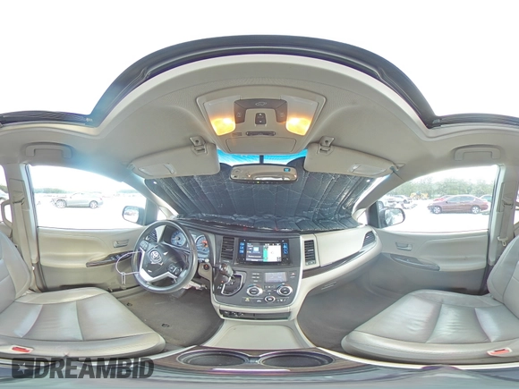 2016 Toyota Sienna XLE with VIN 5TDYK3DC3GS754018, listed as a Copart auction lot 55508925 with 99,016 mi miles and Salvage title. Bid and sale history available at DreamBid. Image 15.