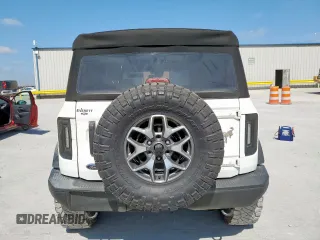2024 Ford Bronco Badlands with VIN 1FMEE9BP3RLA25956, listed as a Copart auction lot 62846675 with 2,740 mi miles and Salvage title. Bid and sale history available at DreamBid. Image 6.