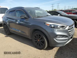 2017 Hyundai Tucson Sport z VIN KM8J3CA29HU480147, wystawiony jako Copart lot #56167945 z przebiegiem 77 945 mil mil oraz Czysty tytuł • Clean title. Historia ofert i sprzedaży dostępna na DreamBid. Obrazek 4.