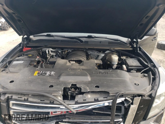 2018 GMC Yukon XL SLT with VIN 1GKS2GKC2JR318206, listed as a Copart auction lot 47023075 with 0 mi miles and Salvage Title. Bid and sale history available at carsss.com. Image 13.