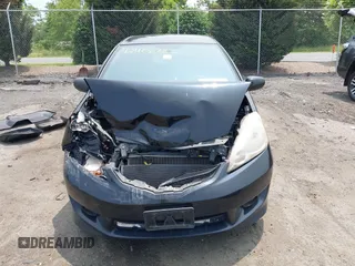 2010 Honda Fit Sport with VIN JHMGE8G40AC013031, listed as a IAAI auction lot 42406883 with 245,755 mi miles and . Bid and sale history available at DreamBid. Image 12.