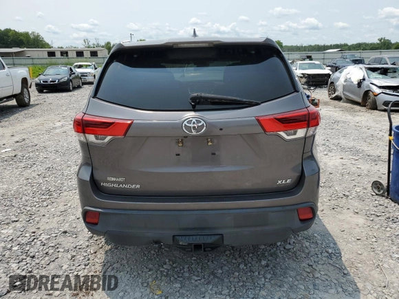 2018 Toyota Highlander SE with VIN 5TDKZRFH9JS545175, listed as a Copart auction lot 59377945 with 214,242 mi miles and Salvage title. Bid and sale history available at DreamBid. Image 6.