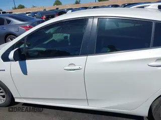 2016 Toyota Prius Two with VIN JTDKBRFU0G3514134, listed as a IAAI auction lot 41867373 with 227,963 mi miles and . Bid and sale history available at DreamBid. Image 15.