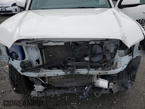 2022 Toyota Tacoma SR z VIN 3TYRX5GN9NT041754, wystawiony jako Copart lot #49740135 z przebiegiem 50 763 mil mil oraz Szkoda całkowita • Salvage title. Historia ofert i sprzedaży dostępna na DreamBid. Obrazek 11.